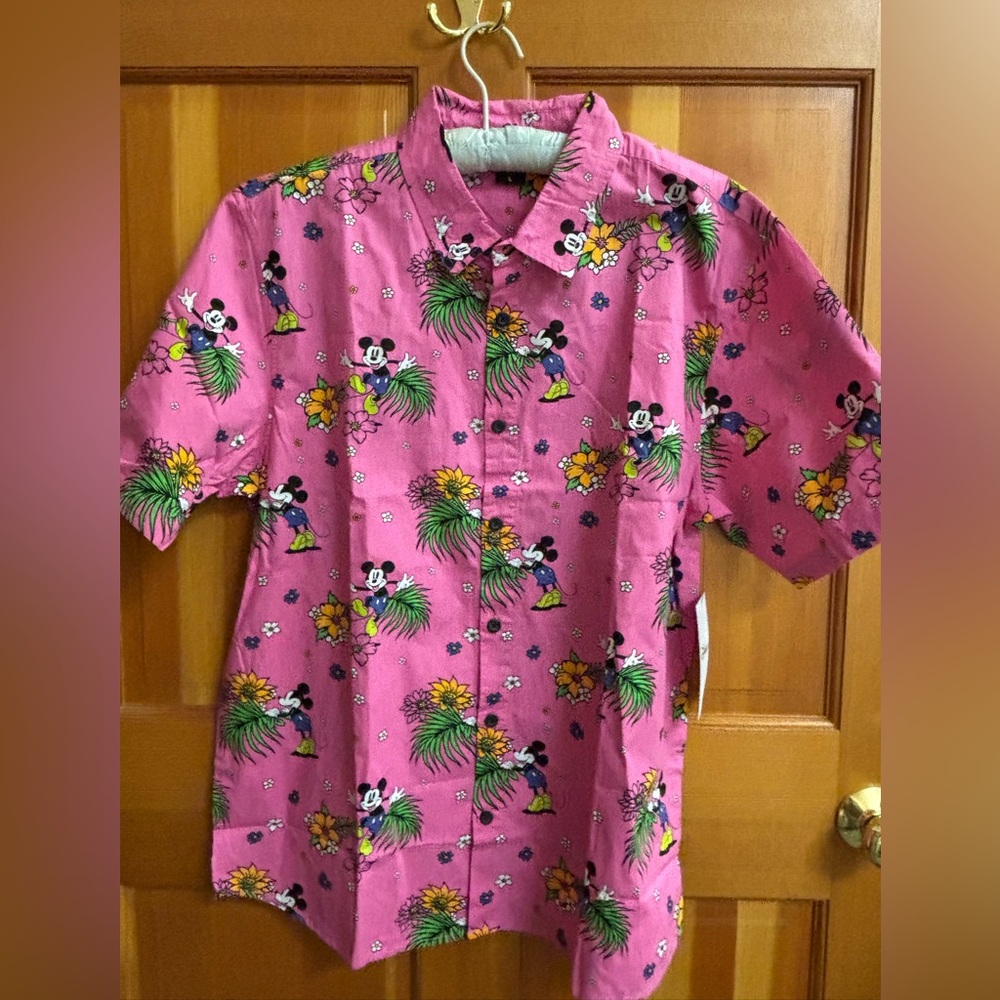 Disney Mickey Hawaiian button down shirt
